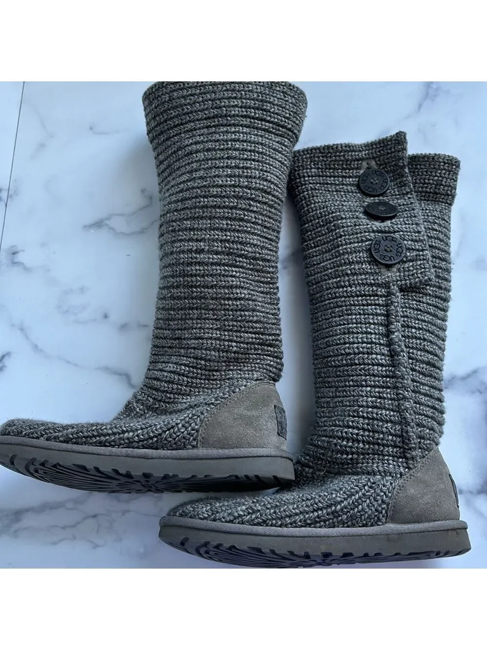 UGG Classic Cardy Gray Chunky Cable Sweater Boot Size 5